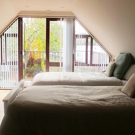 Bed and Breakfast The Old Vicarage Studio Amberley Экстерьер фото