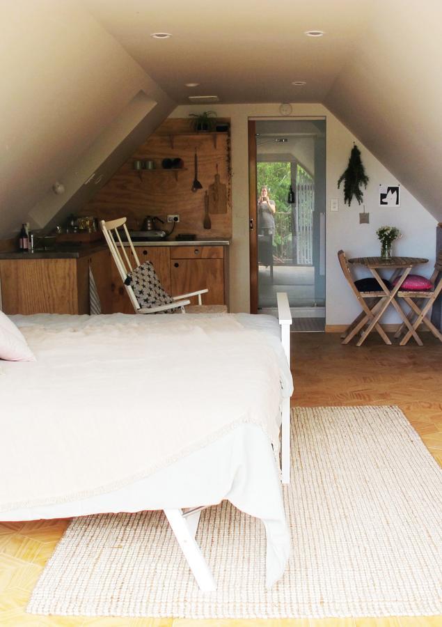 Bed and Breakfast The Old Vicarage Studio Amberley Экстерьер фото